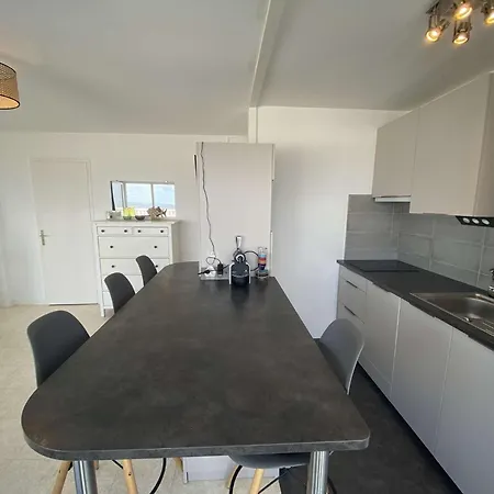 Apartment Ascot Vue Panoramique Aiguillon T2 Bis Avec Pk