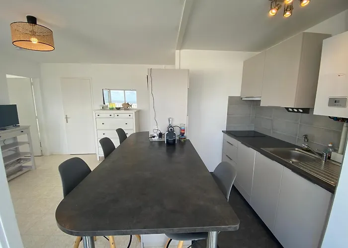 Ascot Vue Panoramique Aiguillon T2 Bis Avec Pk